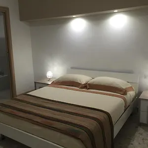 https://casa-commenda.lecce-hotels.com